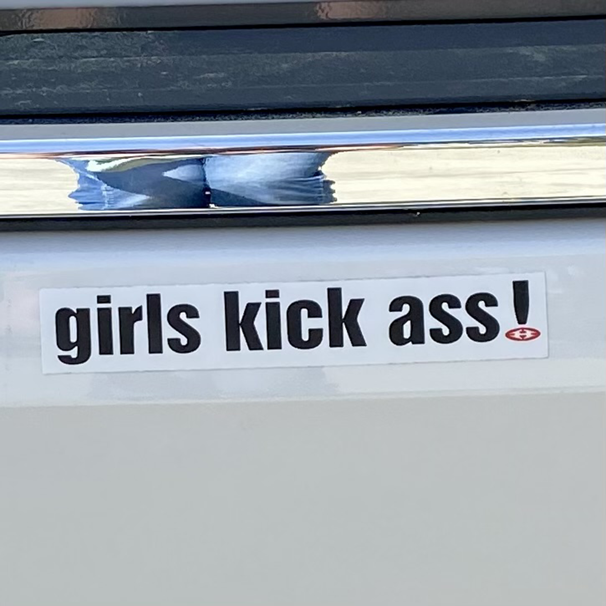 GKA vinyl sticker 6"